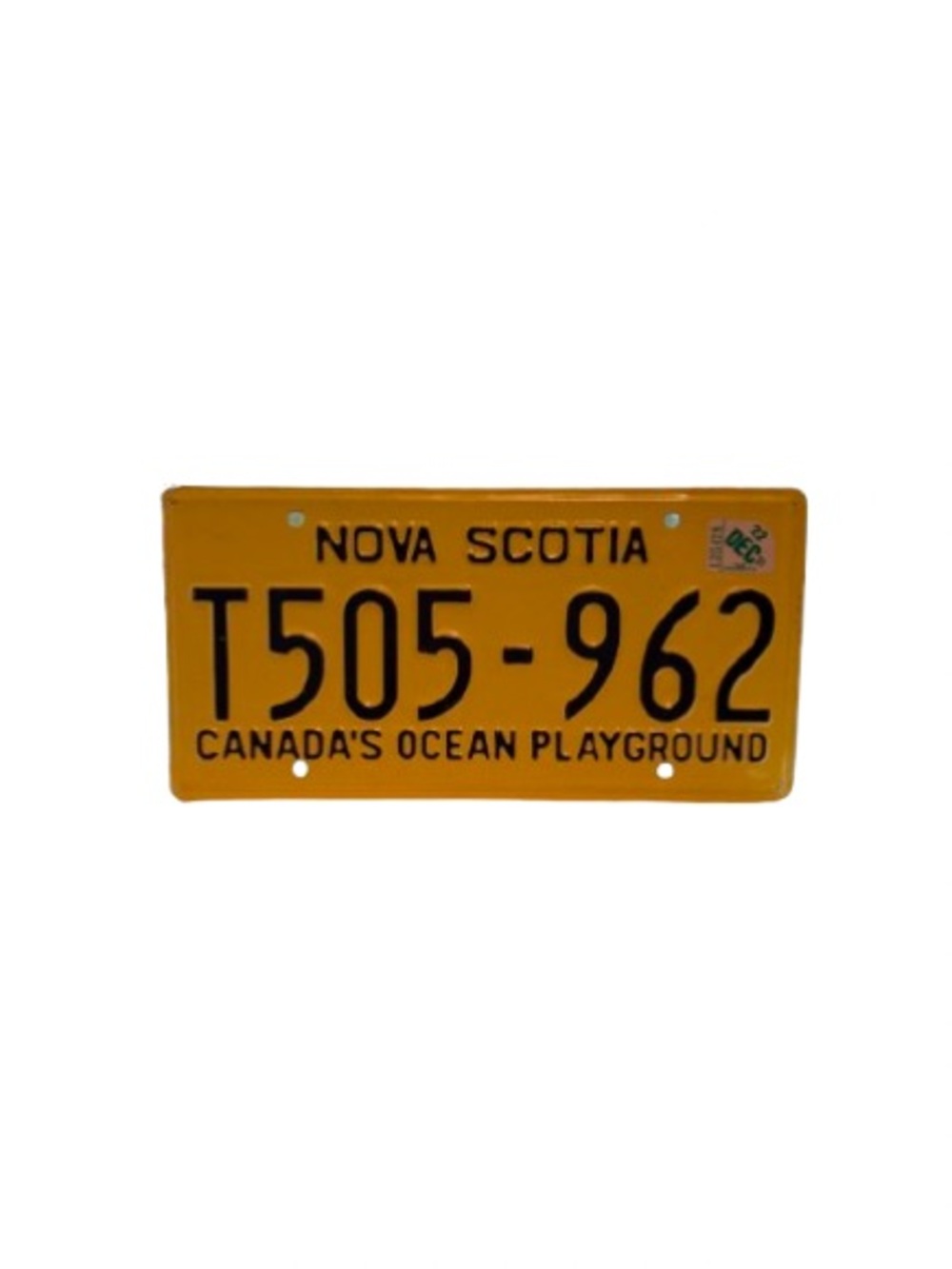 Nova Scotia Yellow Trailer Plate Wall Decor